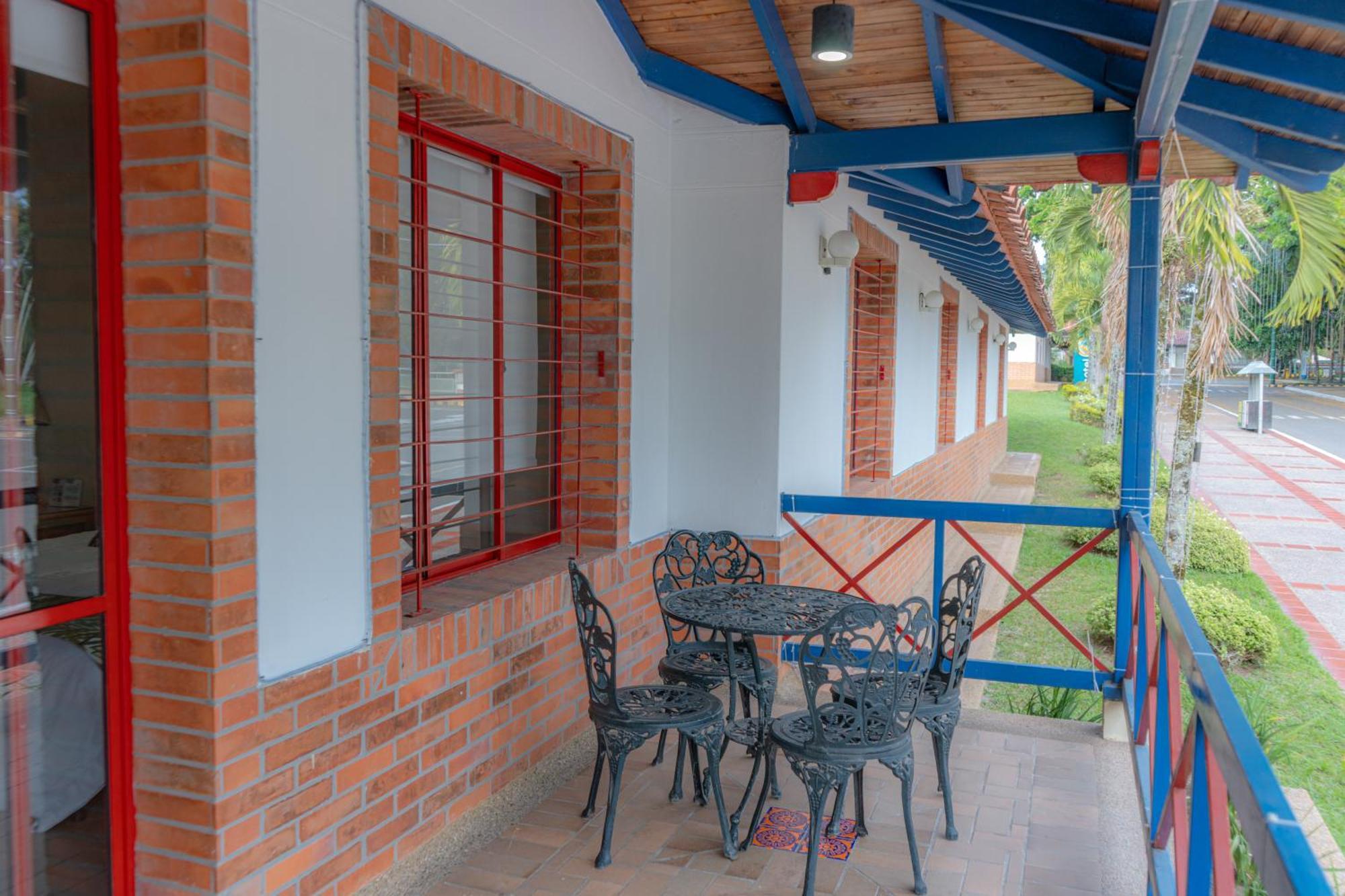 Hotel Barranqueros Soleden El Socorro Exterior photo
