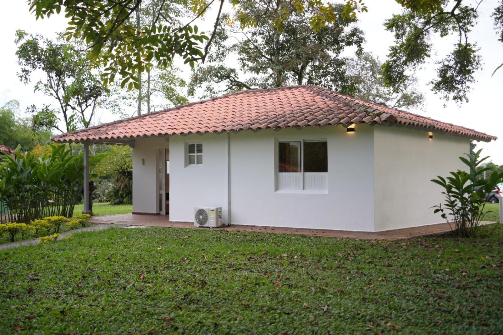 Hotel Barranqueros Soleden El Socorro Exterior photo